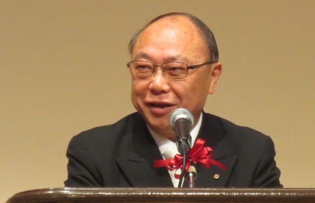 「今年を“宅地建物取引士”実現の年としたい」と抱負を語った池田行雄会長