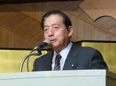 「今後の街づくりの前線を担う不動産業界をバックアップする」と話した太田国交相