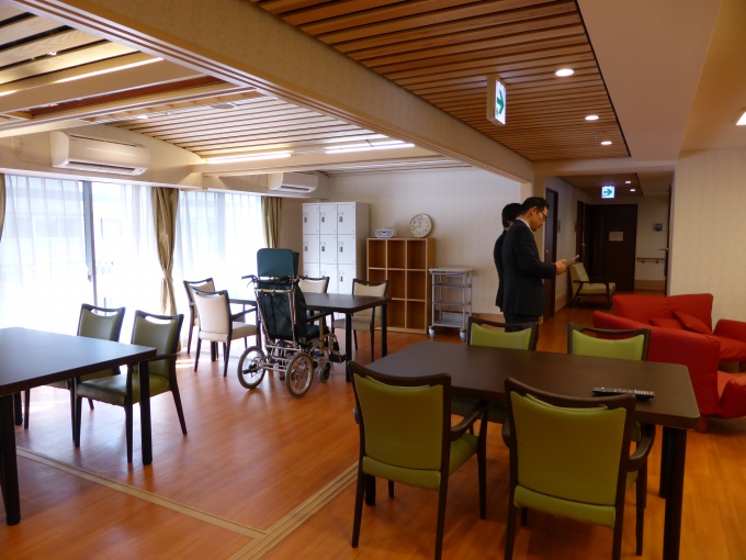 小規模多機能施設「ほたる」には、入居者同士のふれ合いの場も用意している
