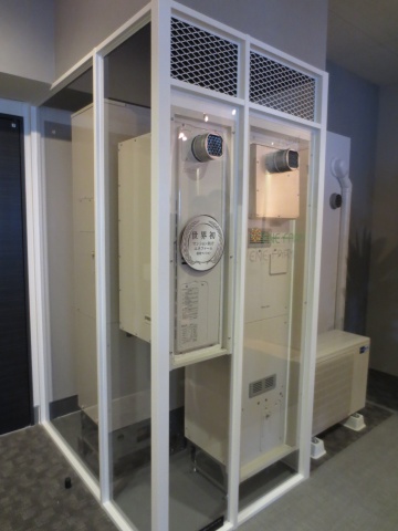 全戸にマンション用エネファームを採用。CO2排出量を半減するほか、年間約4万8