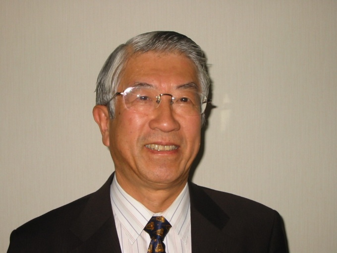 会長に選任された三井康壽氏