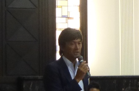 「転換期に差し掛かったリノベーション業界をユーザーニーズに応えられる仕組みやインフラ整備を行なうことで、発展へとつなげていく」と話す内山会長