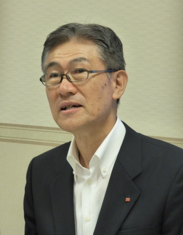 「本部・支部の連携強めたい」と語る会長の市川俊英氏