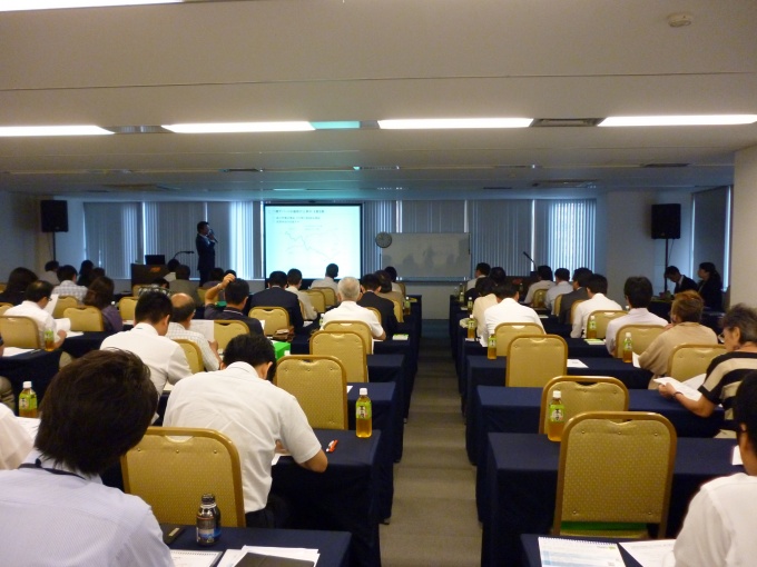 当日、約70名のオーナーが参加した。