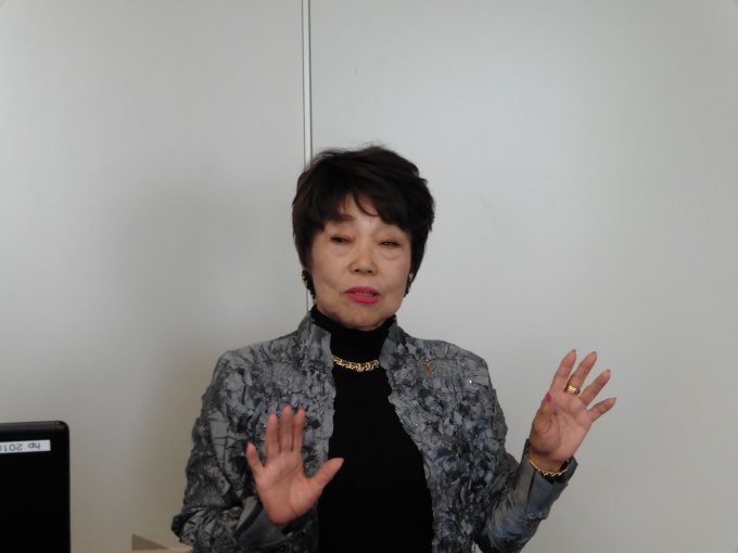「今日学んだことを会社に持ち帰って共有し、知識のレベルアップを図っていただきたい」と挨拶した北澤レディース委員長