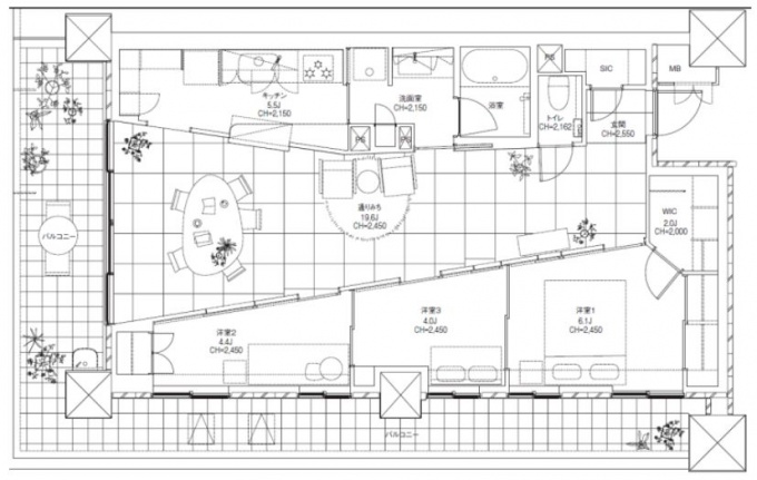 「広がる通り道」を採用した住戸の間取り図。斜めに仕切る壁が室内の広がりを感じさせる