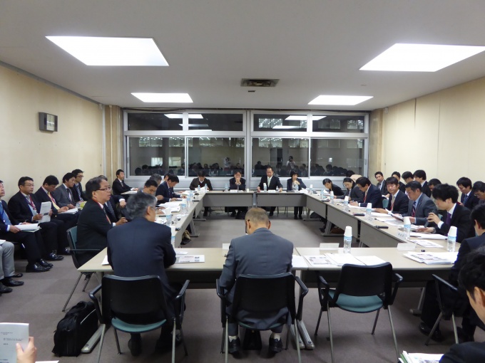 第2回「安心居住政策研究会」の様子