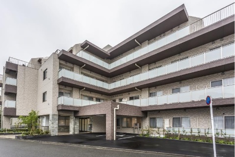 「アズハイム町田」外観