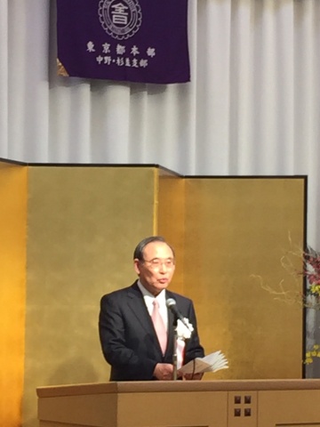 「地域との連携強化と地元密着の活動を推進し、社会貢献および業界発展を果たしていきたい」などと抱負を述べる林支部長