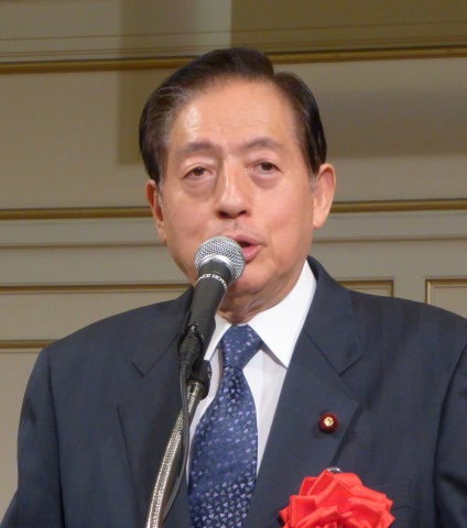 太田国土交通大臣は「一般市民の家計や地域経済に恵みがくる年にしたい」と述べた
