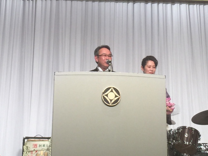 「今後も協会、不動産業界のさらなる発展に向けて、努力を重ねていきたい」と挨拶する中村裕昌氏