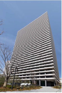 建て替えた後の「新ダイビル」外観