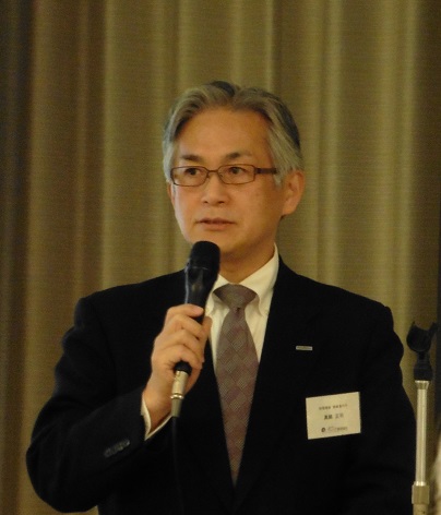 「新築にプラスしてリフォームの税制提案、予算提案をするべく今年度より具体的な取り組みに着手した」なとど述べる住宅部会長代行・真鍋正司氏