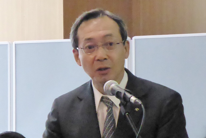 「海外事業を事業の大きな柱に成長させていく」と話す住友林業(株)代表取締役社長の市川 晃氏
