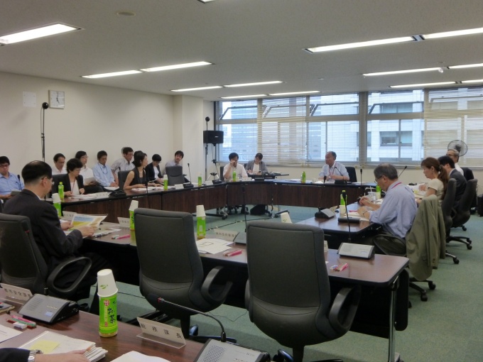 委員会の様子