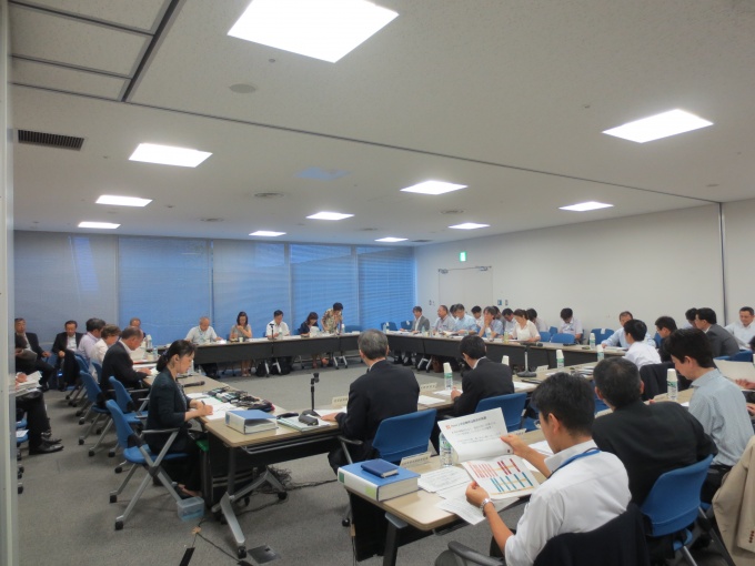 社会資本整備審議会住宅分科会勉強会の様子