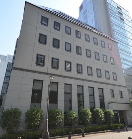 「TKP 品川港南口会議室」がある「三和港南ビル」外観