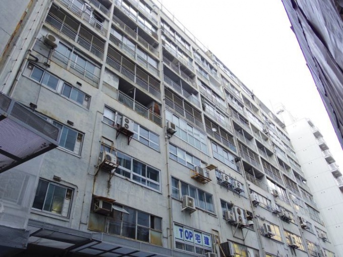 建て替え前の「宮益坂ビルディング」外観