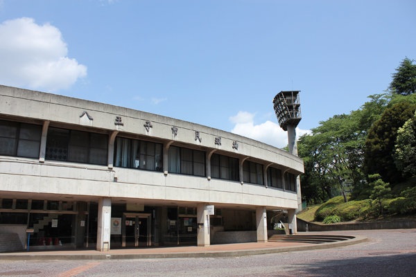 富士森公園野球場(八王子市民球場)