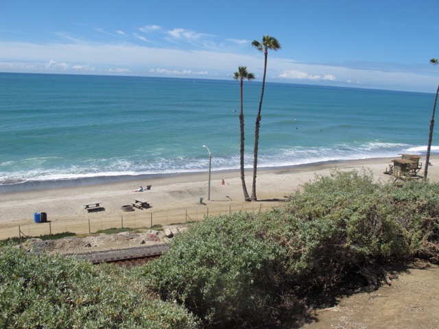 海からの潮風とまぶしい陽光…。カリフォルニアの海岸沿いは素晴らしい場所だ。しかし、すべてが高価で、残念ながら誰でもが住めるわけではなさそうであった