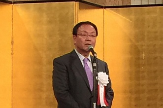 「中古住宅流通をはじめとした、不動産業を取り巻く環境の変化に対応できるよう尽力する」と述べた阪井会長