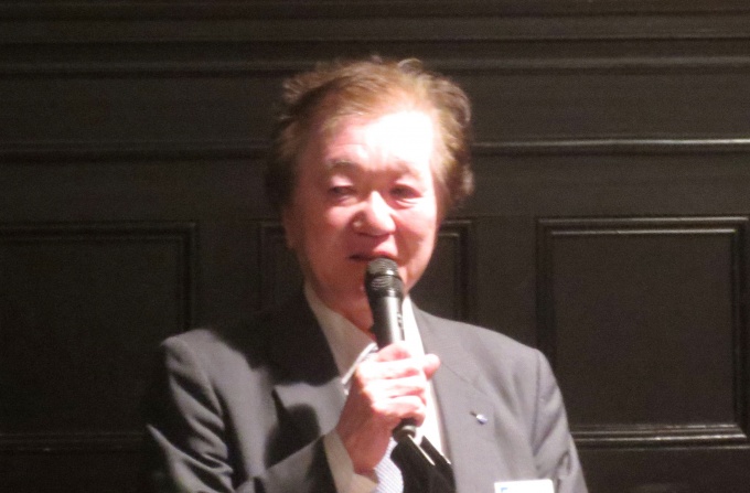 「会員間と活発の交流していきたい」と話す伊藤会長