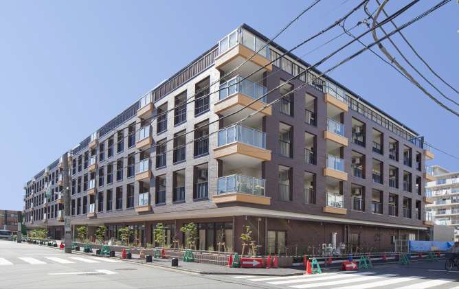 国内最大の5階建て2×4建築の「花畑あすか苑」