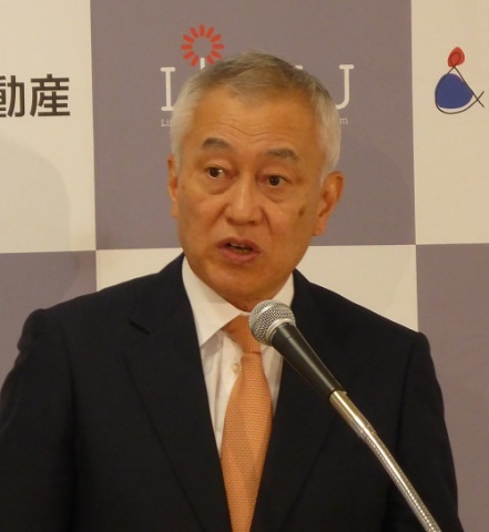 「日本が直面する課題をまちづくりの中で解決していくことを目指している」などと述べる菰田社長