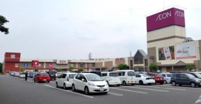 「イオンモール小山」外観