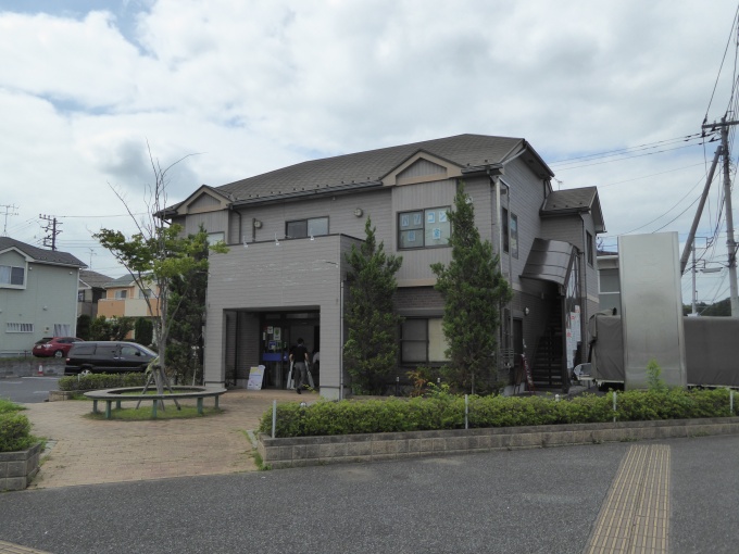 コミュニティの拠点となるカフェに改装する中央グリーン開発の旧千葉支店
