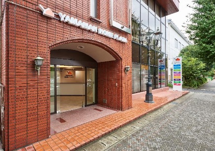 「山万ホームプラザ八千代台店」外観