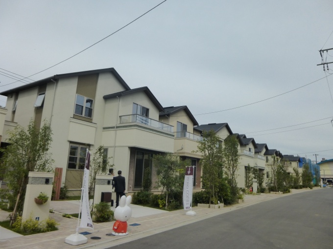 「アルビオコート検見川浜」まち並み