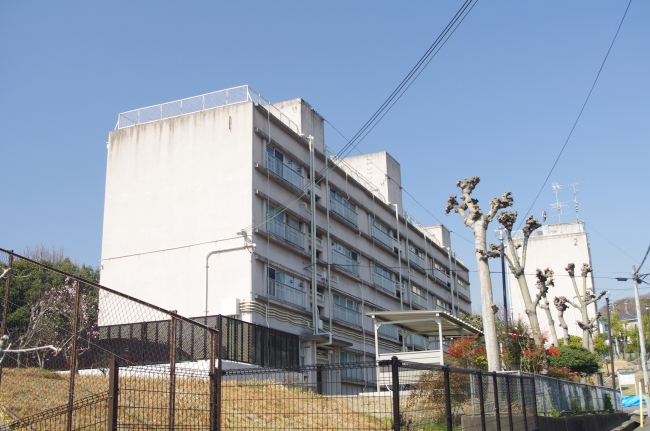 「豊津団地」外観