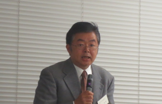「古来の日本の住宅は、外国に比べると防犯面で比較的脆弱な構造だったが、“人の目”など、地域の縄張り意識や帰属意識で補完してきた」などと話す山本教授