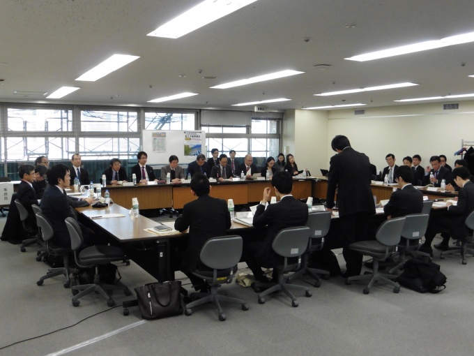 合同会議の様子