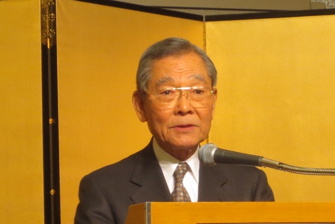 「オフィスビルは、企業の知的生産を支える“経済インフラ”と魅力ある都市景観に貢献する“都市インフラ”の役割がある」と話す髙木会長