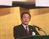 「宅建業法の一部改正に伴い不動産取引においてさらなる知識の向上が必要」と話す、宮内支部長