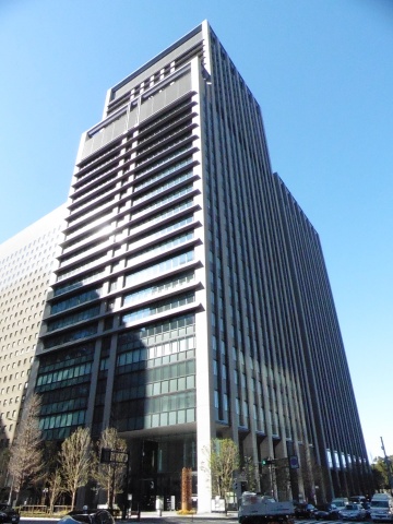 「大手町パークビルディング」外観