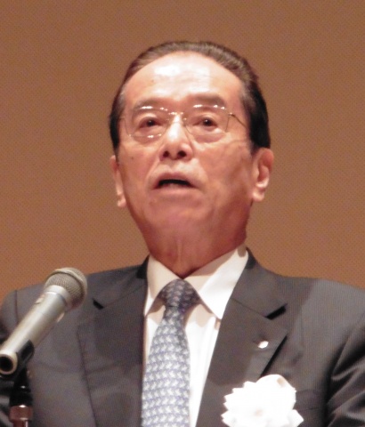 「スムストック成約件数年間1万件を達成したい」と語る和田会長