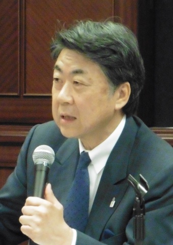 「国際事業では当面は新たな進出国は考えておらず、4ヵ国を徹底して強化していく」と語った阿部社長