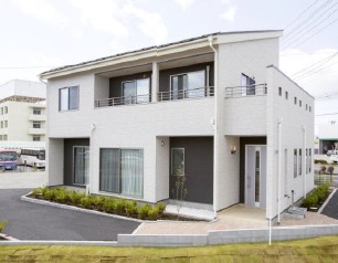 「パパまるプレミアムZ」外観