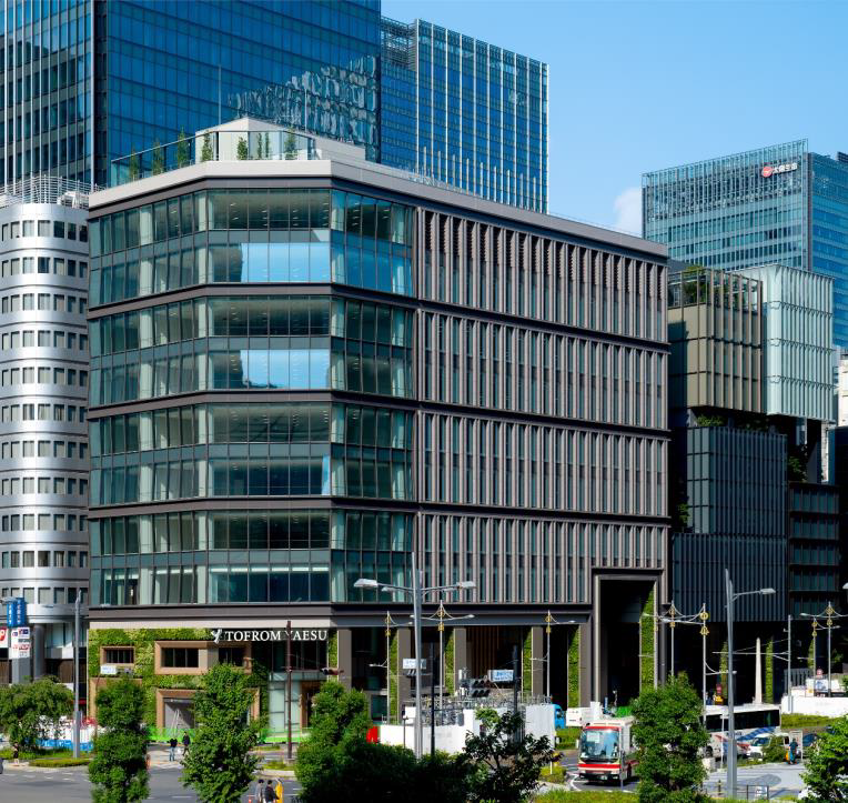 TOFROM YAESUが全体竣工。9月に商業ゾーン開業